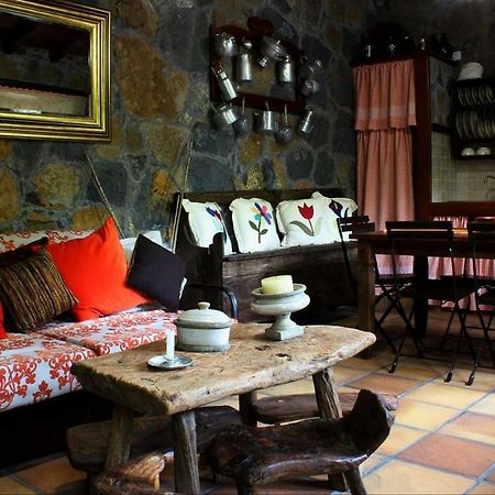 Casa Mary Lola Guest House Tinor Luaran gambar