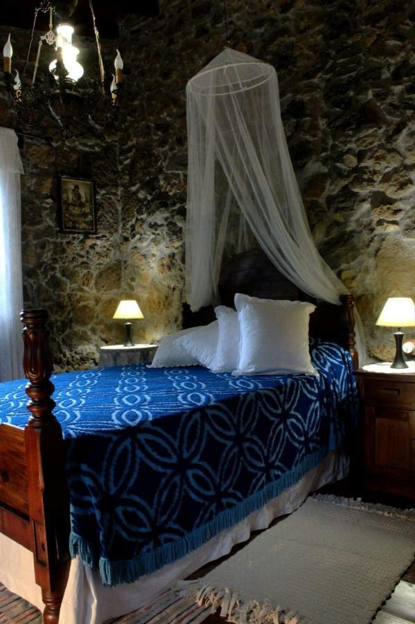 Casa Mary Lola Guest House Tinor Luaran gambar
